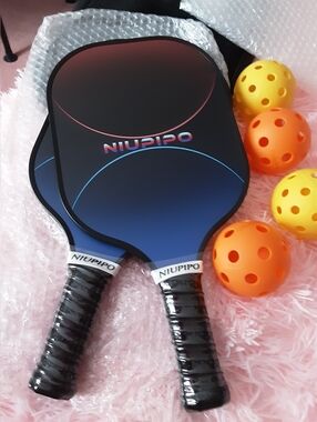 NWOT Pickle Ball Set